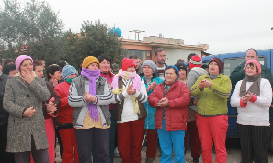 Verria: Lironi njerëzit tanë dhe bëni referendum!