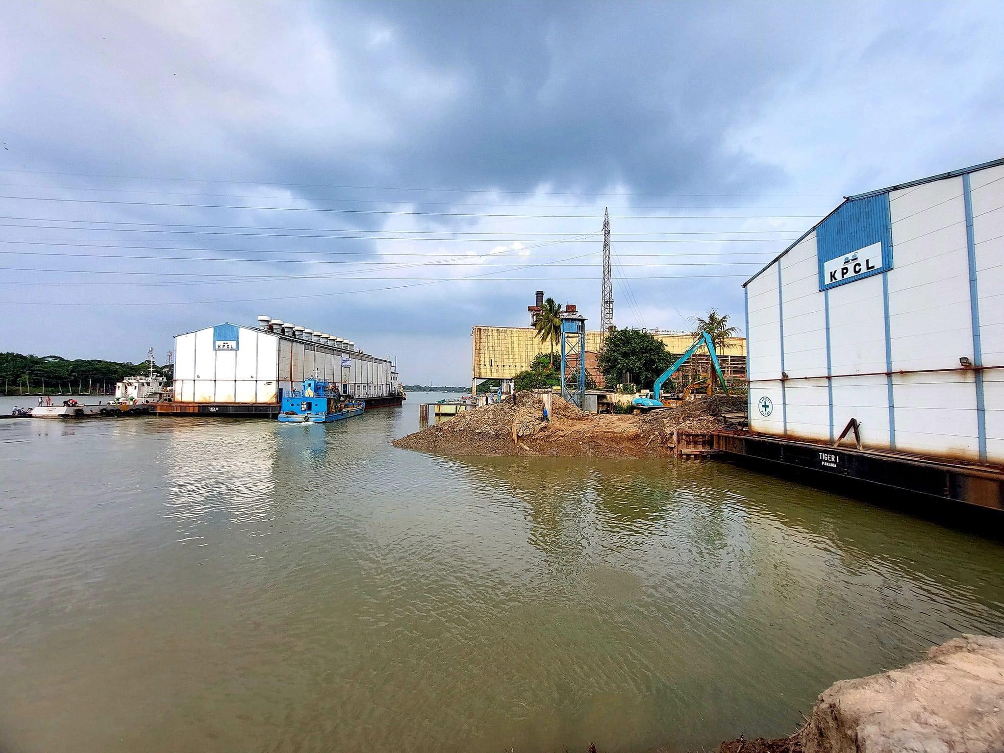 Informacion nga Bangladeshi për TECi lundrues në Vlorë