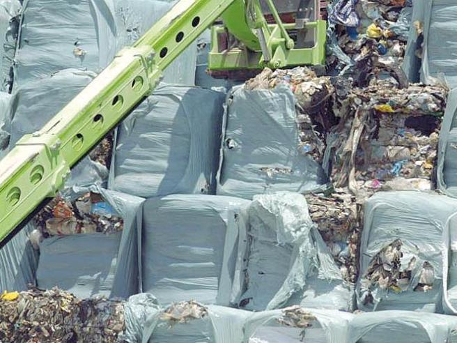 Blloqet me plehra në Itali në pritje të një destinacioni. Shqipëria??