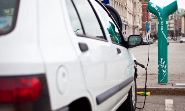 Suedia kalon ligjin për 0 shkarkime karboni deri në vitin 2045