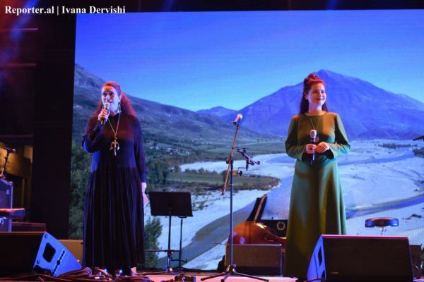 Muzikantët bashkojnë zërin kundër HEC-eve në Vjosë (Foto)