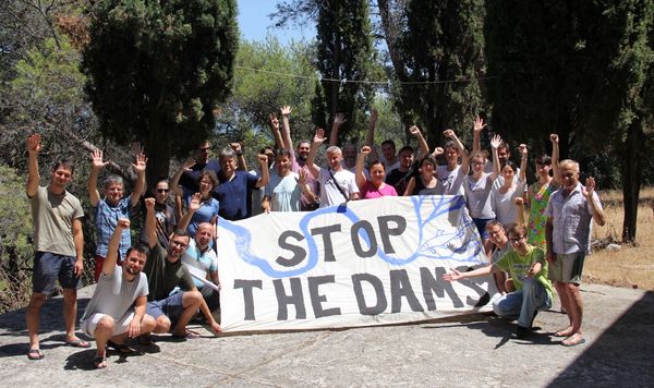 Jo më diga të reja, mbro lumenjtë!