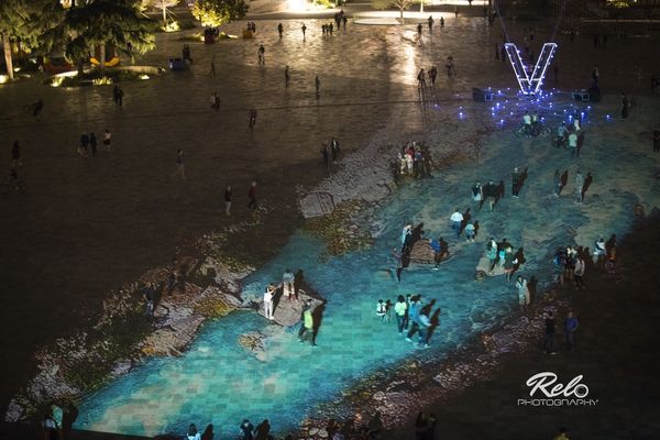 “Koncert-protesa” e Valbonës në sheshin Skenderbej.