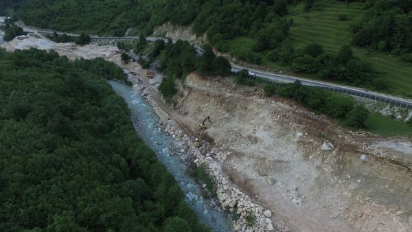 Në Valbonë po ndërtohet HEC pa leje