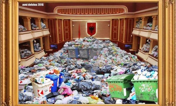 Të drejtat e qytetarëve shqiptarë ende shpërfillen