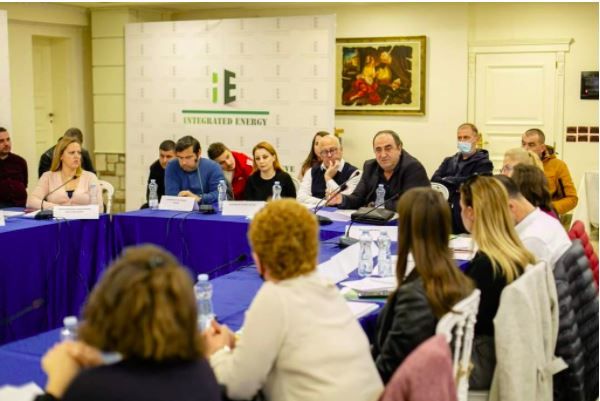 “Java Europiane e reduktimit të mbetjeve” filloi mirë me Voltanën dhe përfundoi  keq me Shallarin.