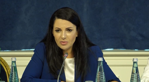 Strategjia Speciale Inteligjente (S3) në ndihmë të supergrabitjes nëpërmjet gazifikimit të Shqipërisë.