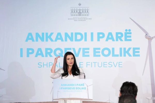 Ankandi i parë i parqeve eolike, shpallja e fituesve.